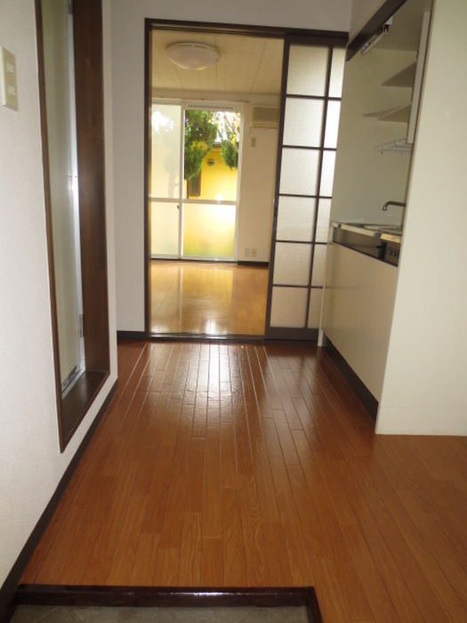 Living and room