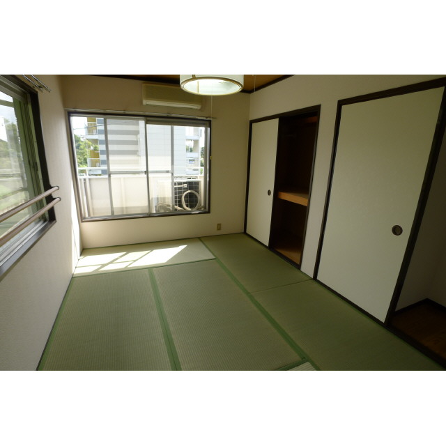 Other room space