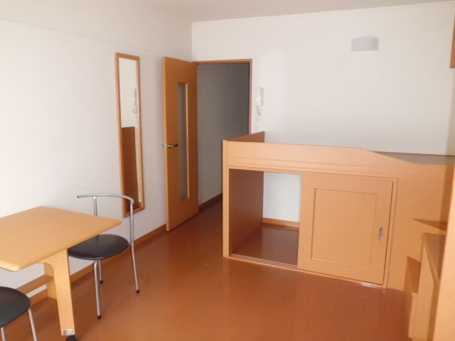 Living and room