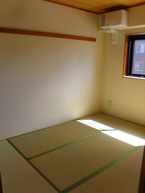 Living and room