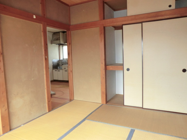 Living and room