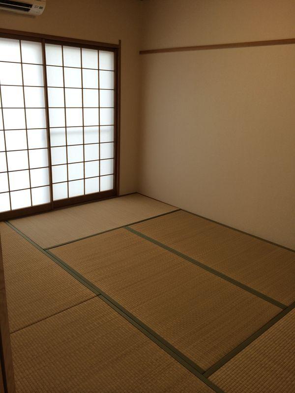 Non-living room. Japanese-style room 6.1 quires introspection