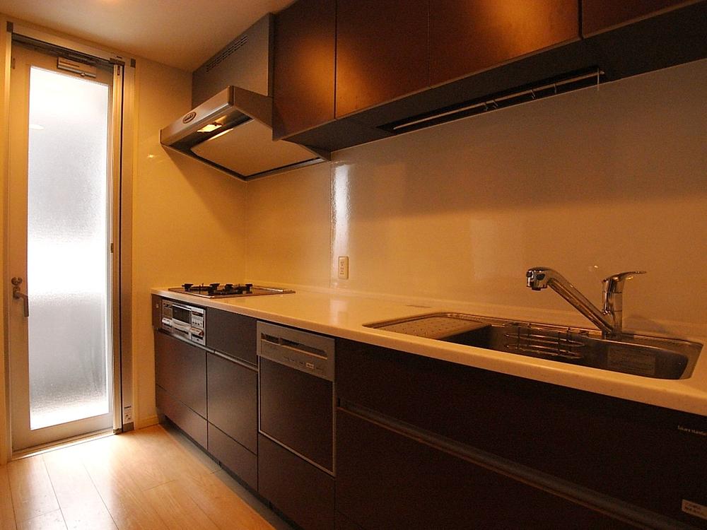 Kitchen. 3WAY Kitchen (October 2013) Shooting