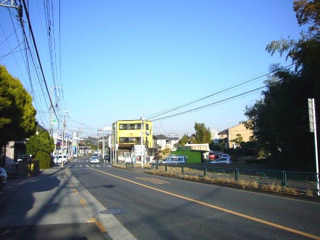 Local photos, including front road. Adjacent road (public road 13m)