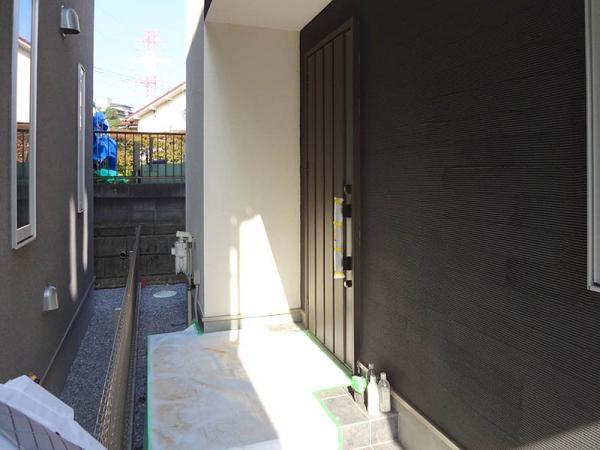 Local appearance photo