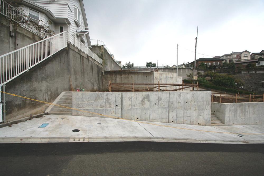 Local appearance photo. Local (11 May 2013) Shooting