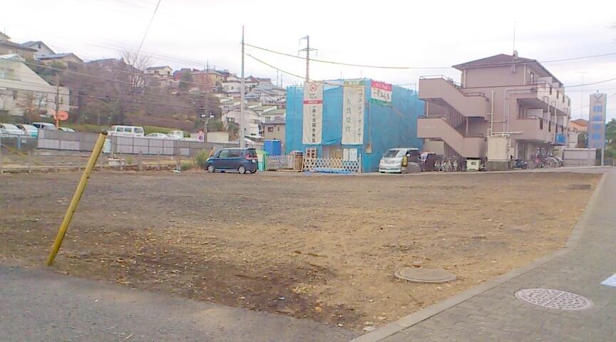 Local land photo. Tamagawa is Gakuenmae Station 8 min. Walk. 