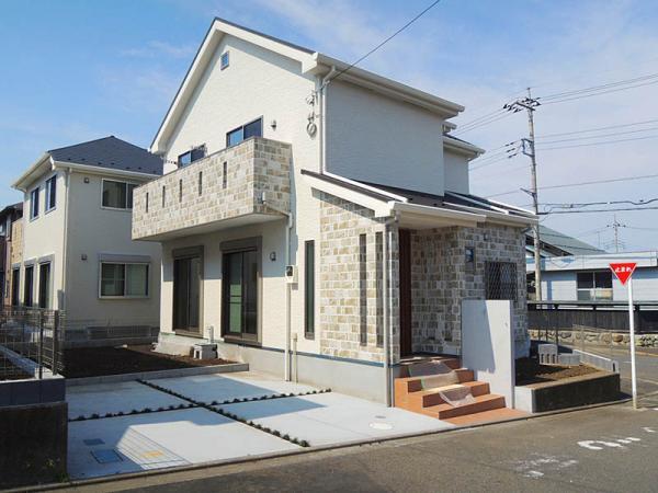 Local appearance photo