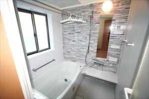 Same specifications photo (bathroom). Same specifications