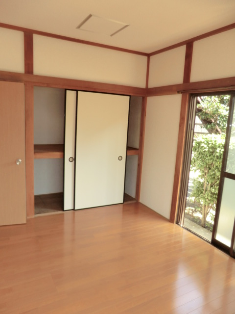 Living and room