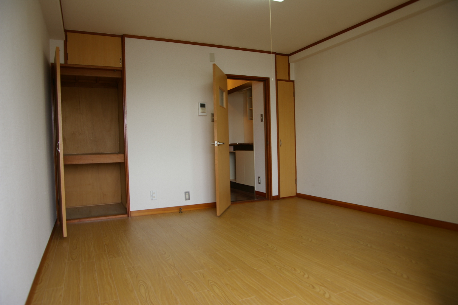 Living and room