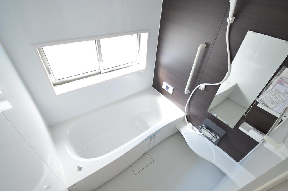 Bathroom. Indoor (12 May 2013) Shooting B Building