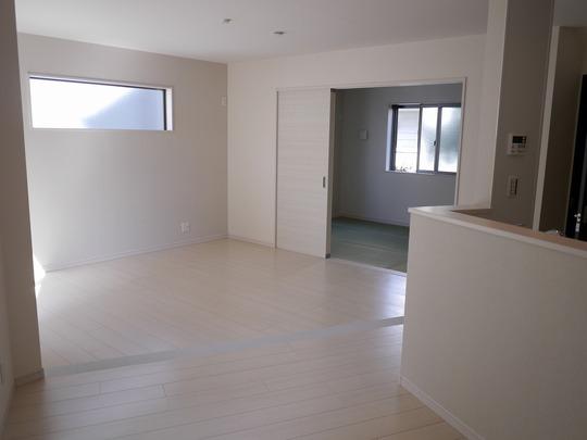 Living. All room pair glass, Shutter ・ Screen door standard