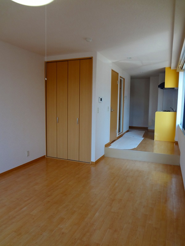 Living and room