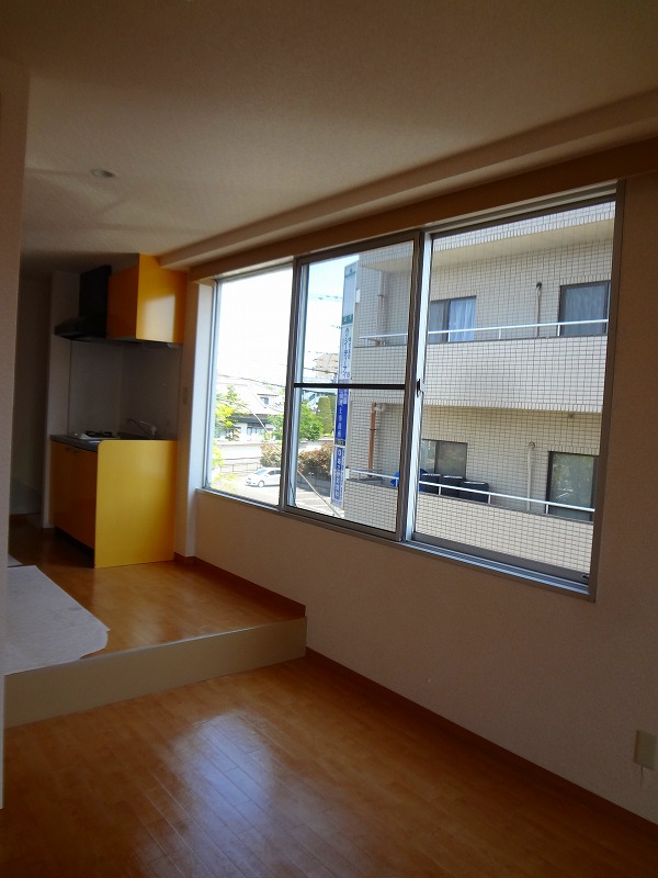 Living and room
