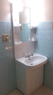 Washroom. Washroom