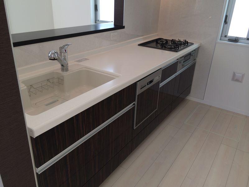 Kitchen. System kitchen