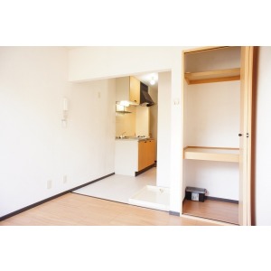 Entrance. Cupboard