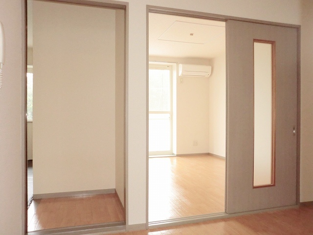 Living and room