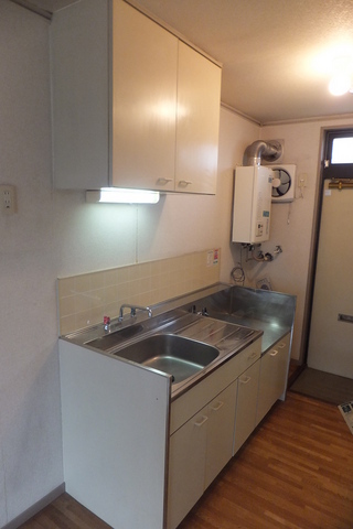 Other Equipment. Gas stove can be installed