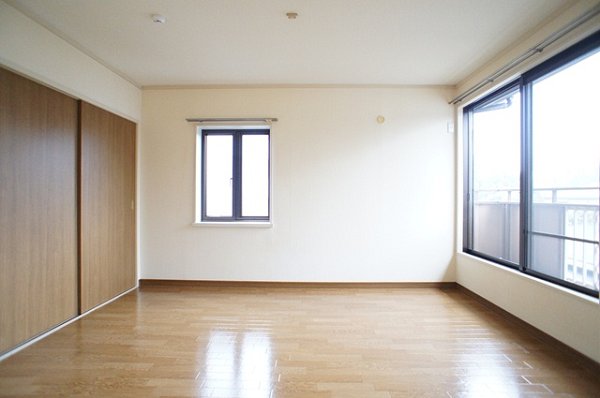 Other room space