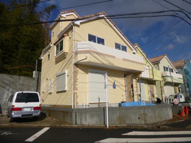 Sale already cityscape photo. Sale already the city average