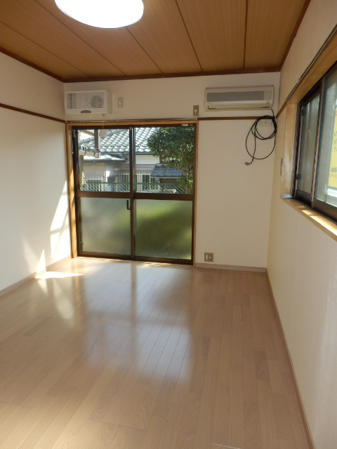 Living and room