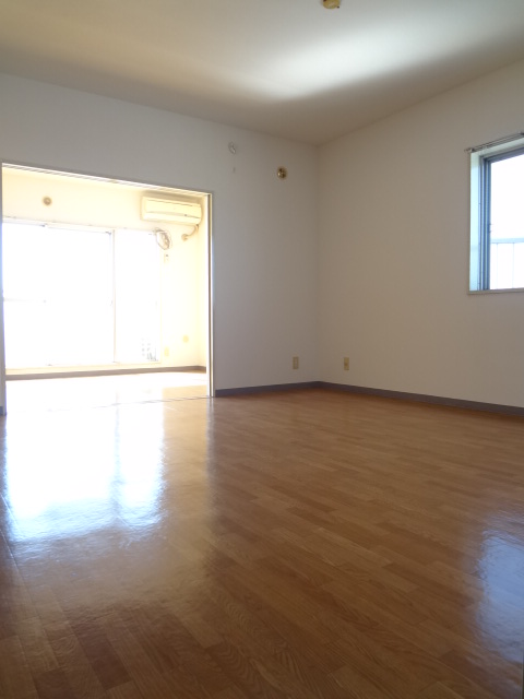 Living and room. LDK! !