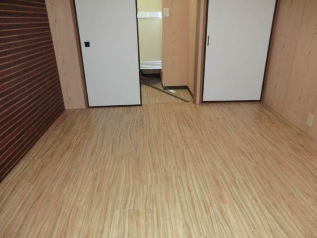 Living and room