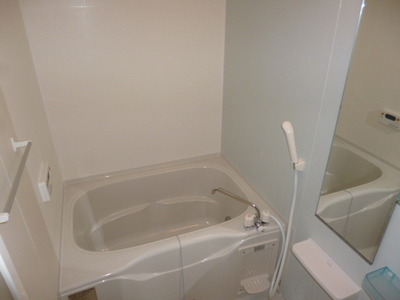 Bath. Spacious bath