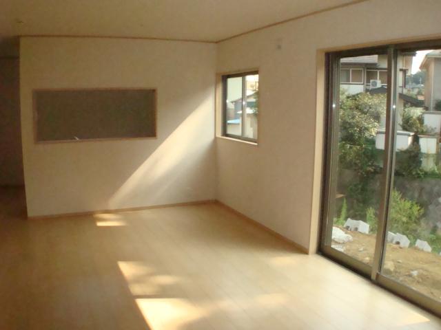 Living. Local (September 2013) Shooting