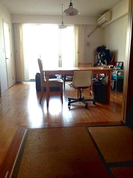 Living. Local (12 May 2013) Shooting