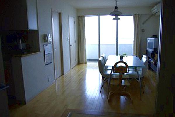 Living. Local (12 May 2013) Shooting