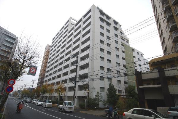 Local appearance photo. Local (12 May 2013) Shooting