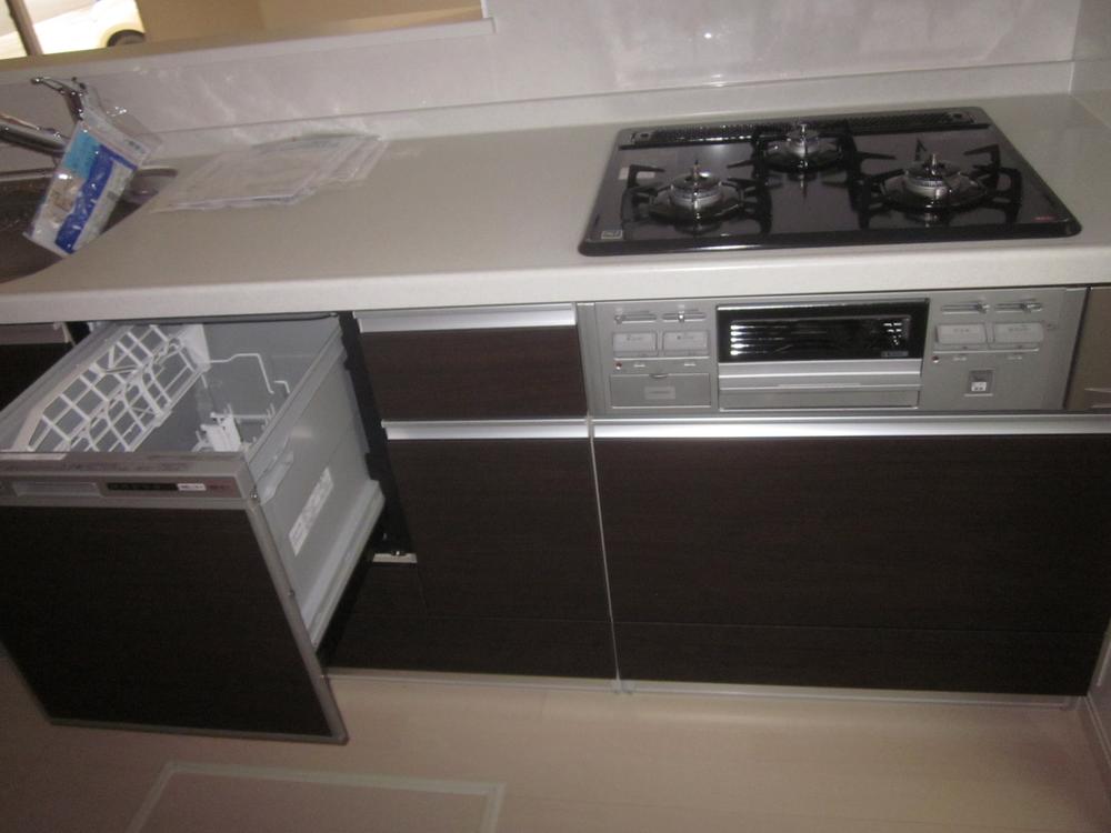 Same specifications photo (kitchen). (Each Building) same specification