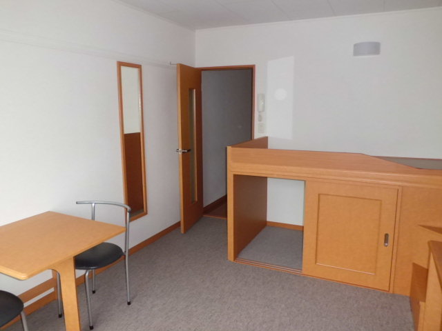 Living and room