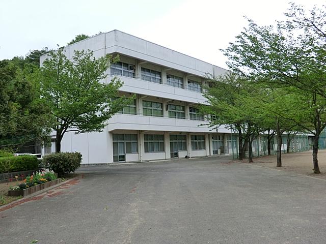 Junior high school. 1950m to Musashi Oka junior high school