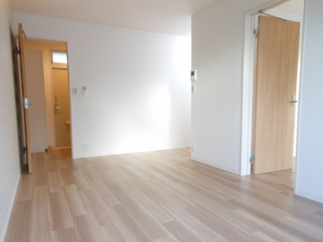 Living and room