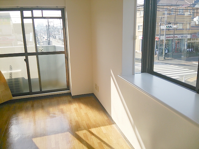 Living and room