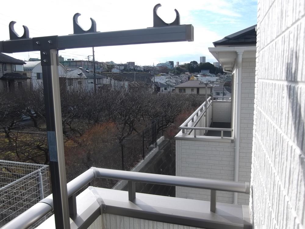 View photos from the dwelling unit. View from the site (December 2013) Shooting