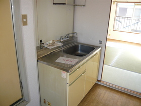Kitchen. Kitchen