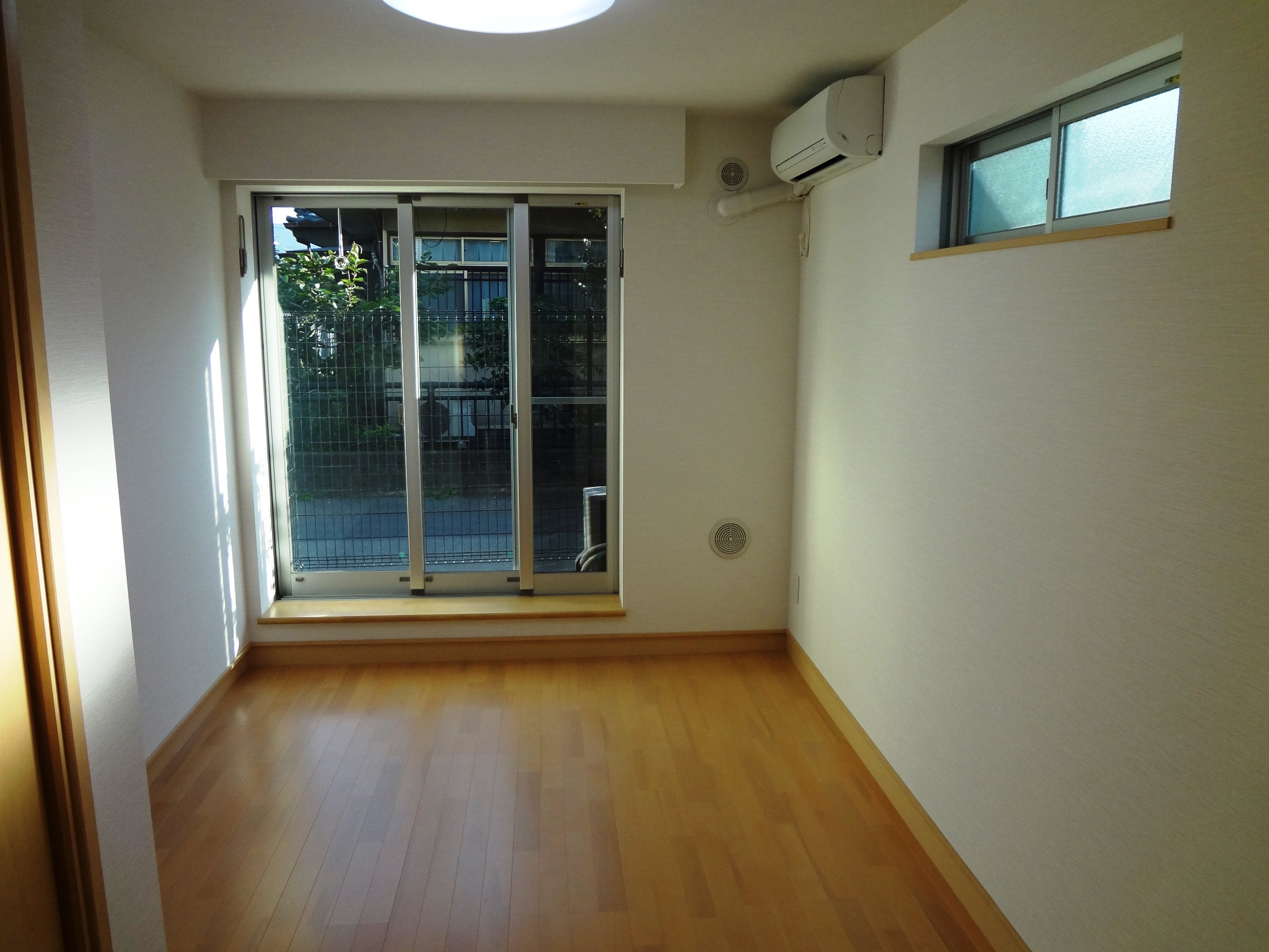 Living and room