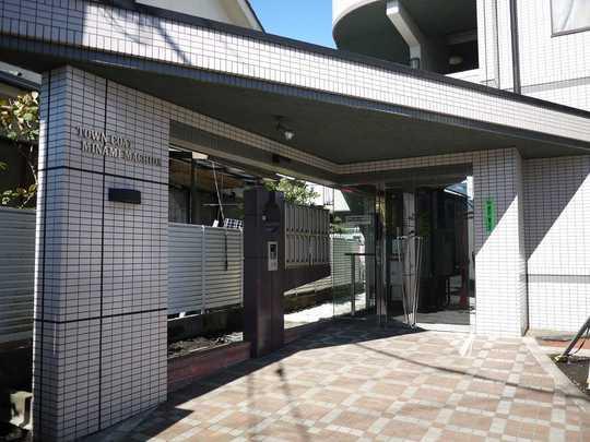 Local appearance photo