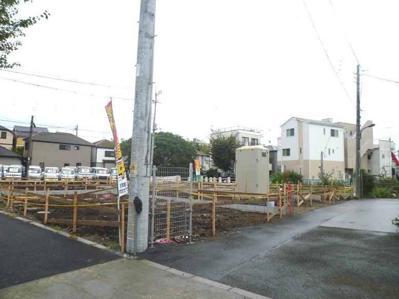 Local appearance photo. Local (10 May 2013) Shooting