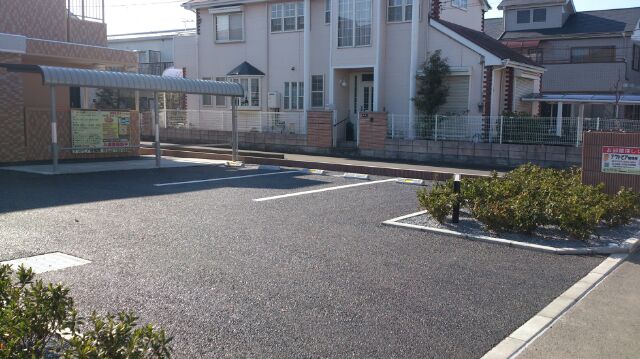 Parking lot