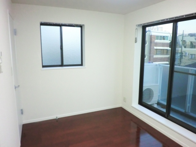 Other room space