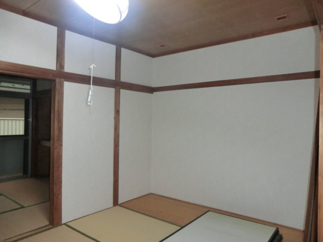 Living and room