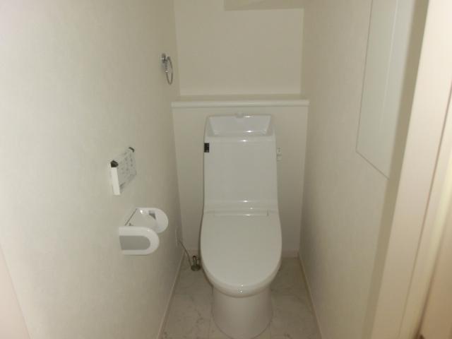 Toilet. Building 2