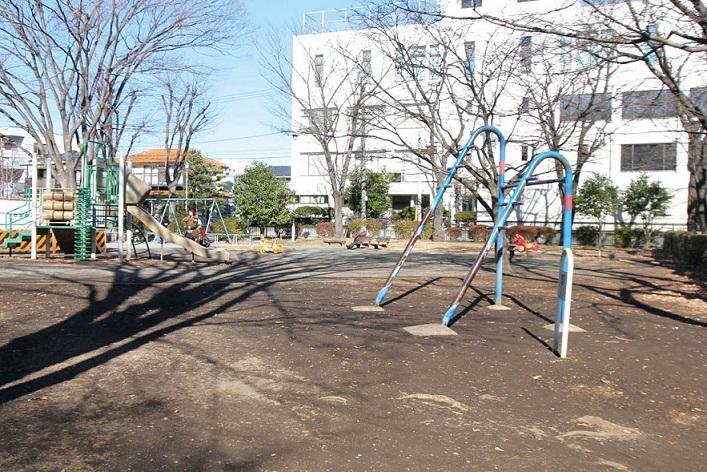 park. 750m to Tadao Park