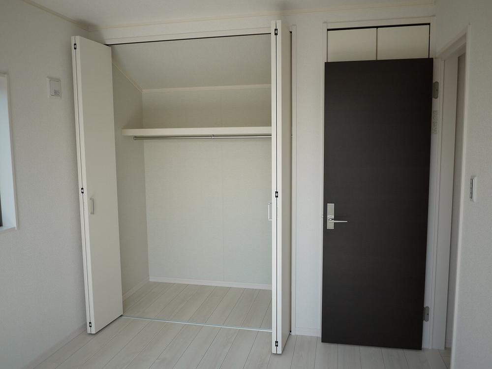 Same specifications photos (Other introspection)